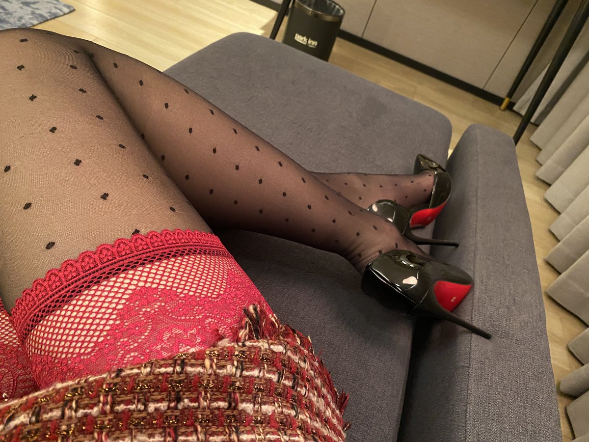 御么？

#女装子 #女裝子 #男の娘 #crossdress #Sissy #伪娘 #偽娘 https://t.co/wIRTcB2tG4