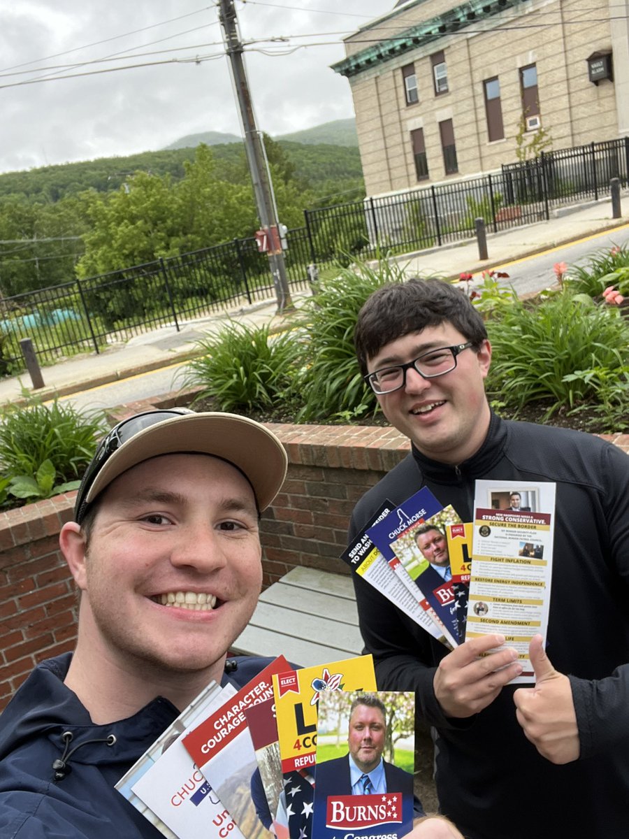 ZacMercauto's tweet photo. Out knocking with the great @DylanBridgeNH on this windy ๐ฌ June day for the #GOPTicket & the #603Victory team! Interested in helping out? Go to https://t.co/nIwnBGEakb to get started! ๐ ๐บ๐ธ#LeadRight #VoteRed https://t.co/rHHiUgguZ1