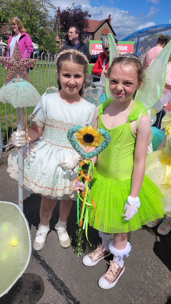 Mrs Tulloch tweet media