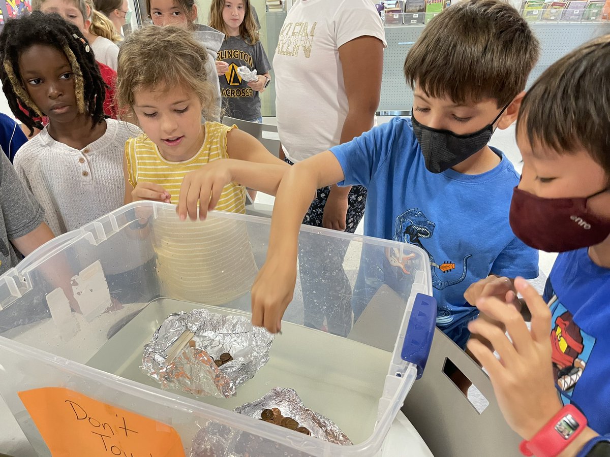 Ms. Romero's Class tweet media