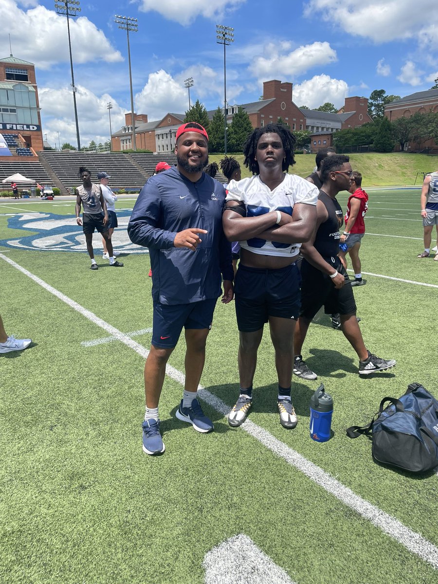 Thank you very much <a href="/SamfordFootball/">Samford Football</a> for a great camp! <a href="/CoachMoody56/">Darien Moody</a> <a href="/HatchAttack1/">Chris Hatcher</a> <a href="/RickyTurner19/">Ricky Turner</a> <a href="/PopeFootball/">Pope Football</a> <a href="/CoachTabGriffin/">Coach Tab Griffin</a> <a href="/CoachJ_Pope/">Jerad Johnson</a> <a href="/Velocity_XP/">Xavier Pendergrass</a> <a href="/Velocity_FB/">Velocity Football Academy™</a> <a href="/GeorgiaPrepMag/">Georgia Prep Journal</a> @Mansell247 <a href="/RecruitGeorgia/">Recruit Georgia</a> <a href="/PlayBookAthlete/">PLAYBOOK ATHLETE</a> <a href="/PrepRedzoneGA/">Prep Redzone Georgia</a> <a href="/GeorgiaPrepMag/">Georgia Prep Journal</a> <a href="/SBLiveGA/">Georgia High School On SI</a> -