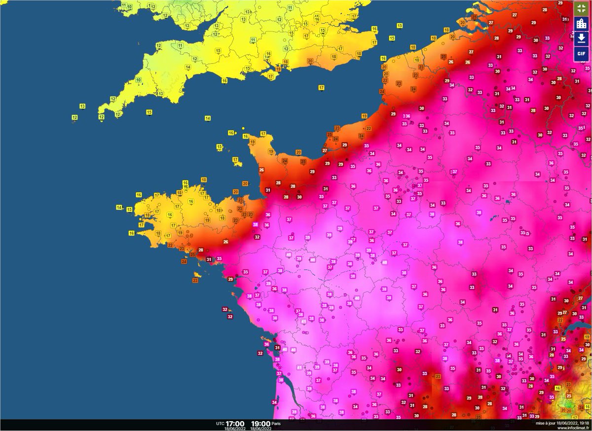 19h - #Bretagne Préférez vous les 14°C d'Ouessant ou les 38°C de l'Ille-et-Vilaine 
Un front ondulant, quasi-stationnaire, rentre progressivement par le nord-ouest. Il va bien rafraichir la masse d'air sur le nord-ouest du pays. #canicule 