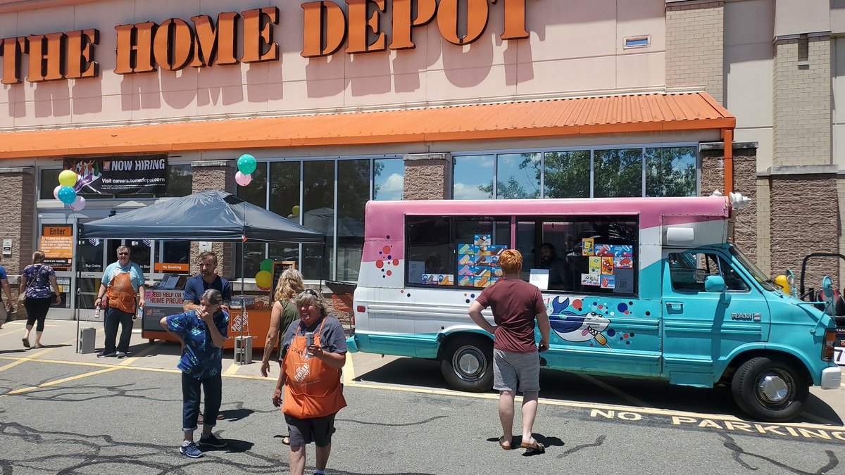 Lead event....ice cream truck...perfect day at The Home Depot. <a href="/jwthd/">JW Dalton</a> <a href="/Melibeachgirl/">Melissa</a> <a href="/4627_Midlothian/">THD#4627</a> <a href="/NotoKara/">Kara Noto</a> <a href="/kmn293/">Kelly Newell</a>