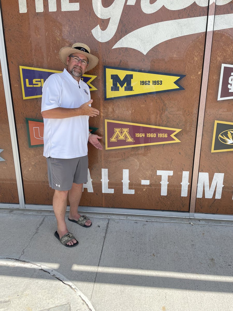 NCE/UH Titans Baseball tweet media