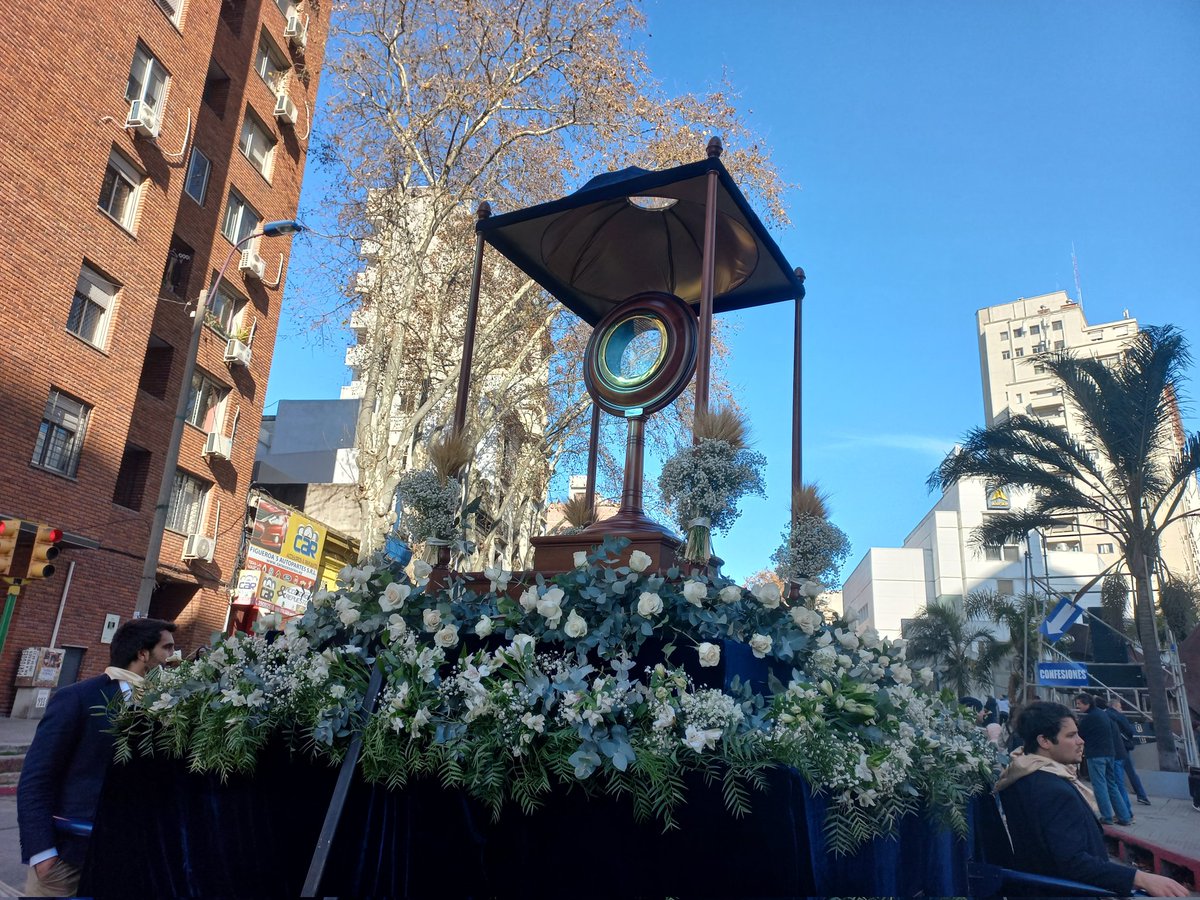 IglesiaCatólicaMdeo on Twitter "Llegó el momento más esperado