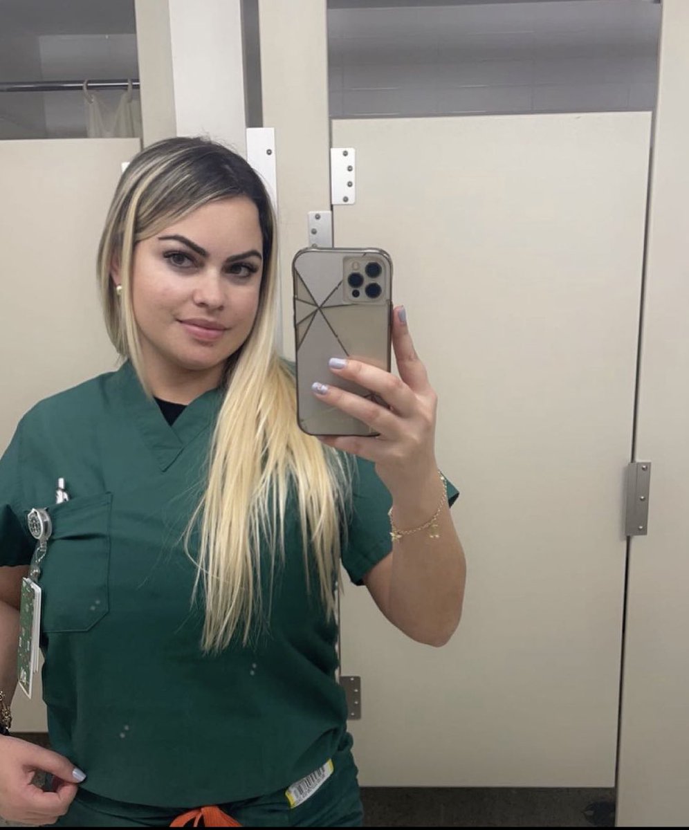 Enjoying my work lol 🥰🤪😂❤️