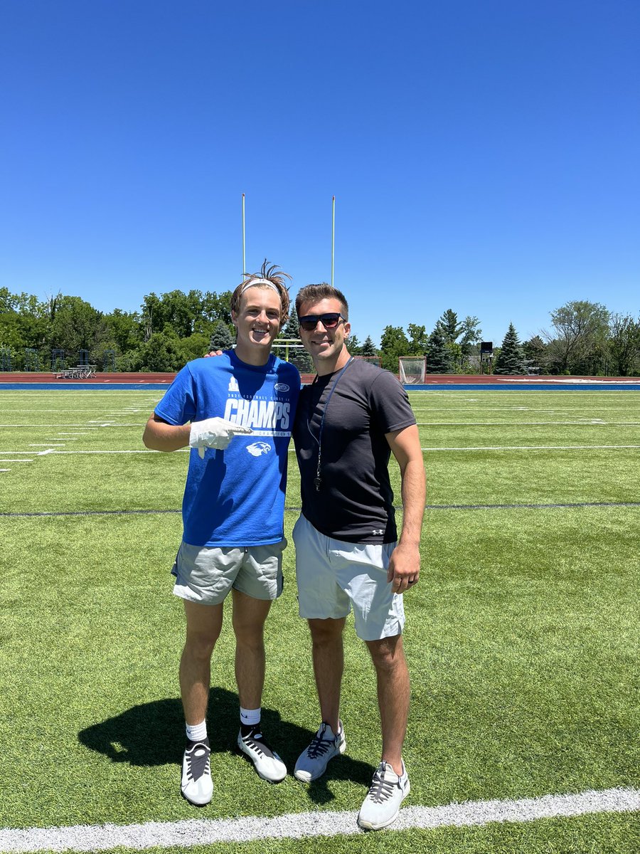 Had a great time learning new things at <a href="/MSJ_FB/">Mount St. Joseph Football</a> camp!! Thanks <a href="/CalebCorrill/">Caleb Corrill</a> for the invite!