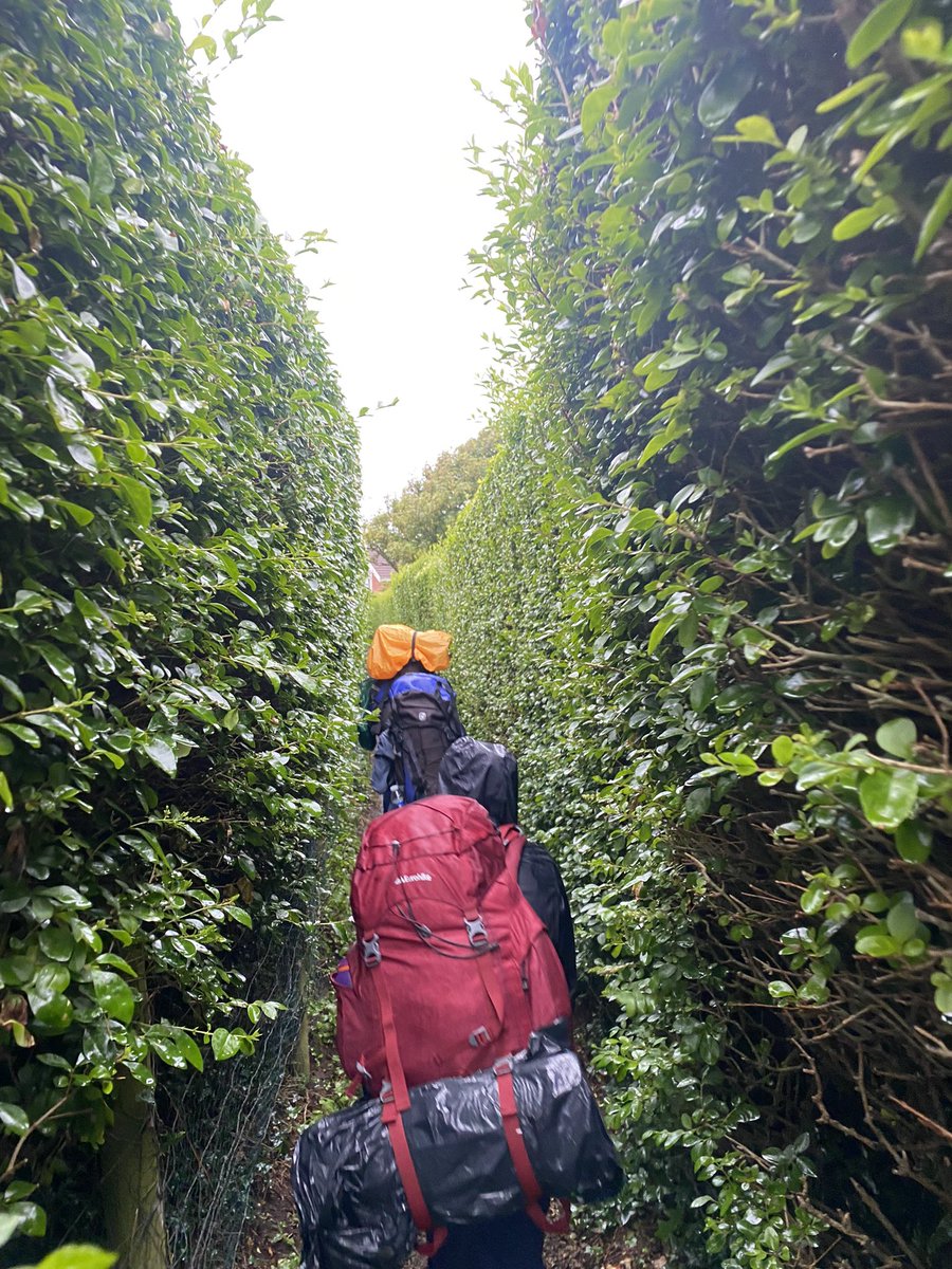 Tough days walking, but some good teamwork to pull each other along and last group just getting into camp. Pitch the tents , fire up the cookers #happydays <a href="/MissSJames1/">Miss S James</a> @MsBYarrow <a href="/officialCHS/">CHS</a> <a href="/MrPowellCHS/">CHS Design & Technology</a> <a href="/UrddAwyrAgored/">GwasanaethAwyrAgored</a>