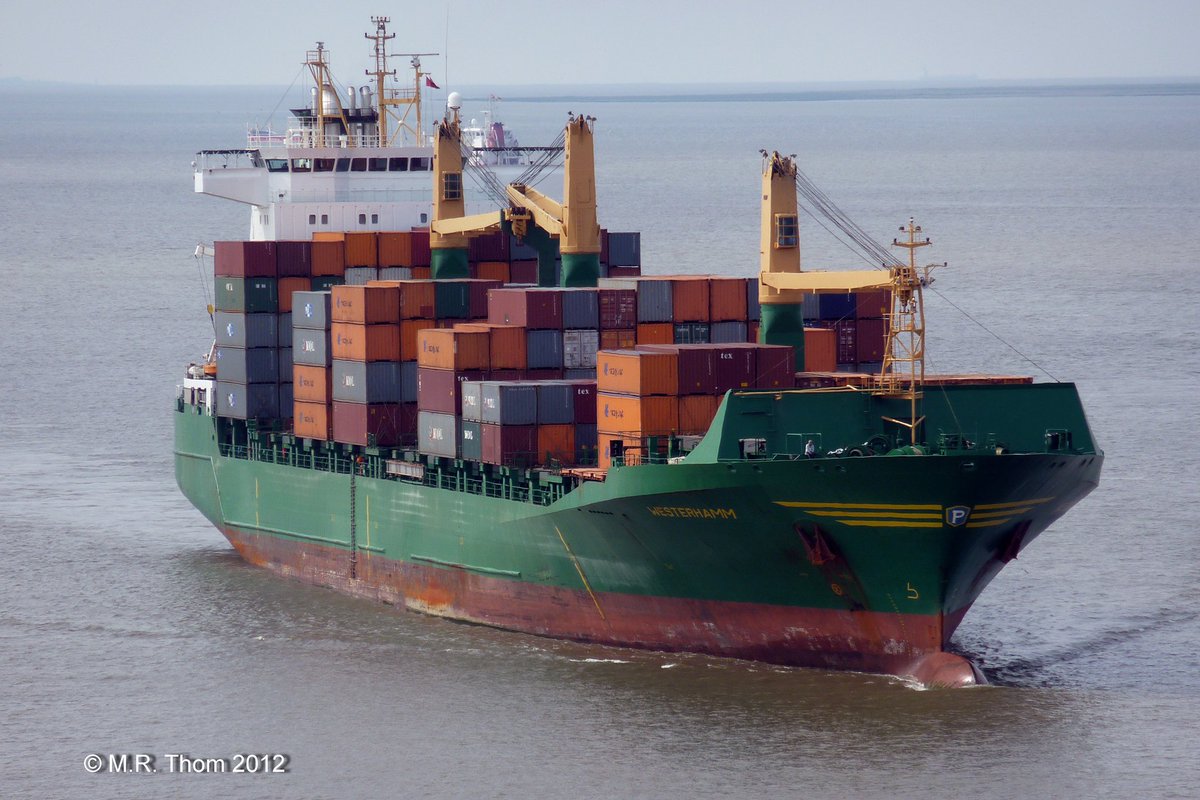 „Schrottschiffe in Indien: Die letzte Reise der ‚Westerhamm‘“- das Radiofeature von <a href="/Marie_Bloecher/">Marie Blöcher</a> <a href="/LeaKBusch/">Lea Busch</a> &amp; mir als „Hintergrund“ im <a href="/DLF/">Deutschlandfunk</a> und hier zum Nachhören:
deutschlandfunk.de/schrottschiffe… <a href="/NDRrecherche/">NDR Recherche</a> <a href="/SZ_Investigativ/">SZ Investigativ</a> @wischmeyer_n