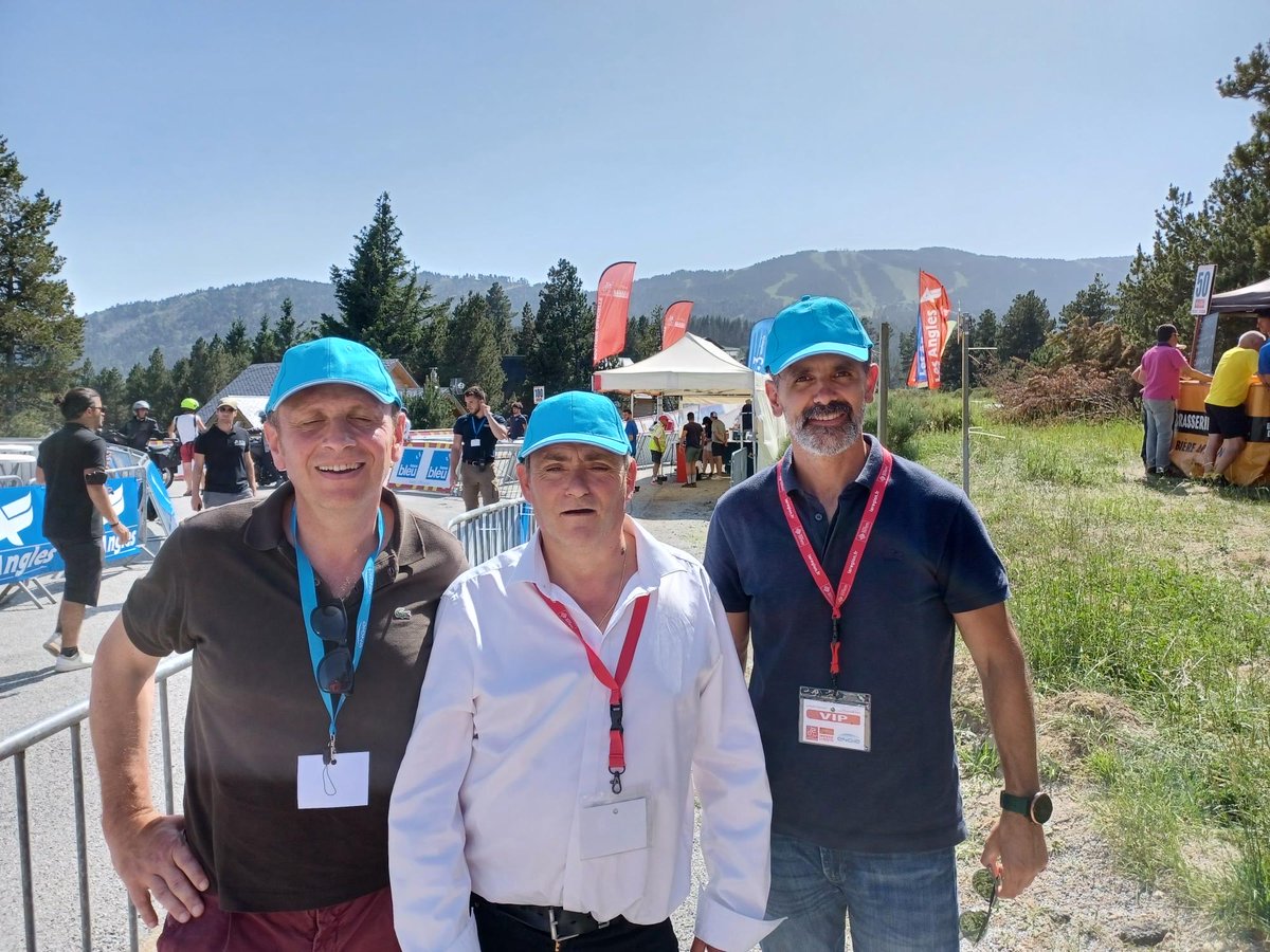 dans  ⁦<a href="/leDepartement66/">Département des Pyrénées-Orientales</a>⁩ ⁦<a href="/RouteOccitanie/">La Route d'Occitanie-CIC</a>⁩ s’élève avec ⁦<a href="/ENGIEgroup/">ENGIE</a>⁩ partenaire victoire de ⁦@rusty_woods⁩ ⁦aux ⁦<a href="/LesAnglesSki/">Les Angles</a>⁩ merci Michel Poudade #maire pour votre accueil !
⁦<a href="/pina_serge/">Serge Pina</a>⁩ ⁦<a href="/SergeCaramante/">Serge CARAMANTE</a>⁩ ⁦<a href="/Siliabenel/">Silia Benelhocine</a>⁩