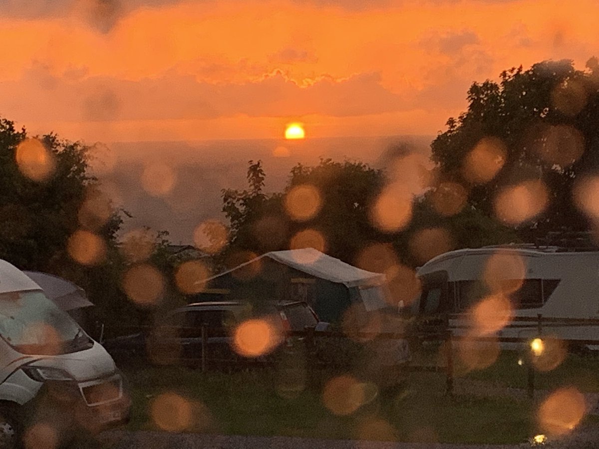 🎶Sunshine on a rainy day🎶🌅😊 <a href="/wcresorts/">Westcountry Resorts</a> #staudries