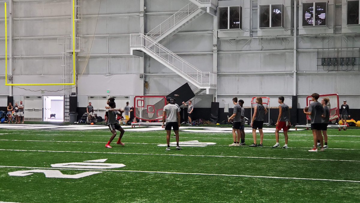 QB_SlimTerry1's tweet photo. GREAT DAY @UCF_Football Camp. Loved the facilities and got some good work in spinning it as usual 🤘🏾 https://t.co/9at5T5pB5o