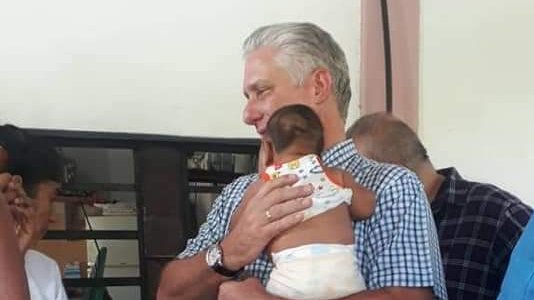 La atención a los barrios, la recuperación de las afectaciones ocasionadas por las intensas lluvias y la reducción de los riesgos continúan siendo prioridades; así lo constata <a href="/DiazCanelB/">Miguel Díaz-Canel Bermúdez</a> en el “Fanguito” #LaHabana. #Cuba #ParaElPuebloTrabajamos