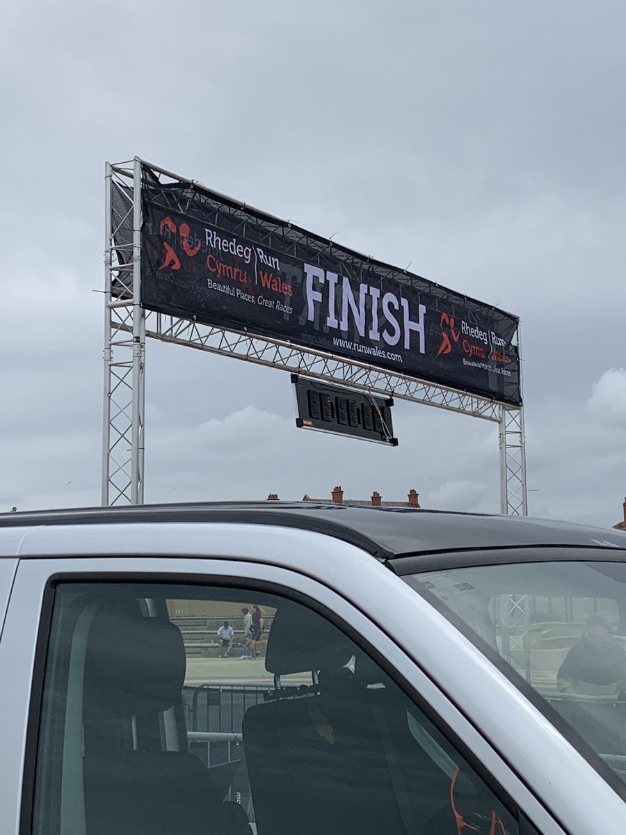 Gator Medical going international today. Great event organised by Run Wales 🏴󠁧󠁢󠁷󠁬󠁳󠁿