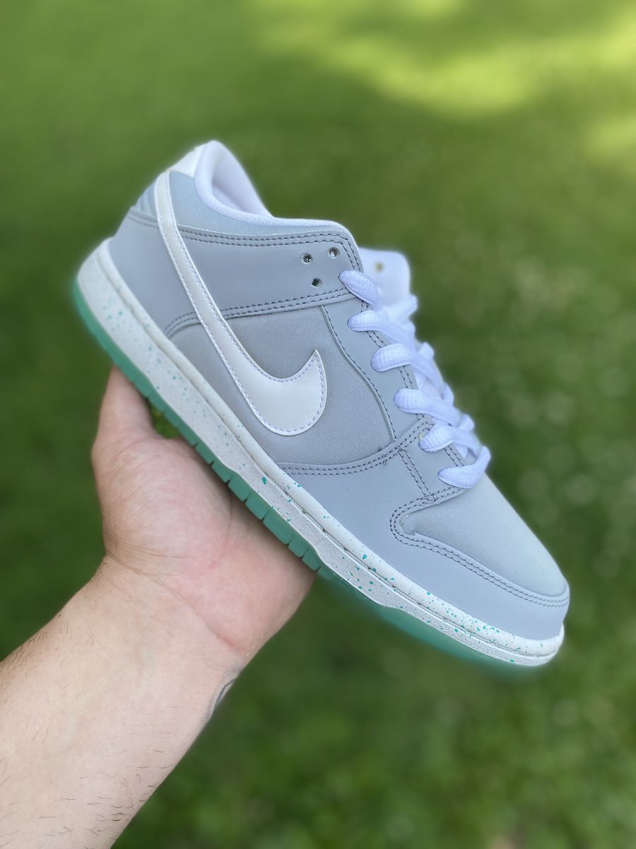 DAKINGOFKANSAS's tweet photo. Another one !! 
Nike sb Marty mcfly 
#nike #nikesb #nikedunklowsb #nikeskateboarding #nikeelite #justdunkit https://t.co/ued6NSzefI
