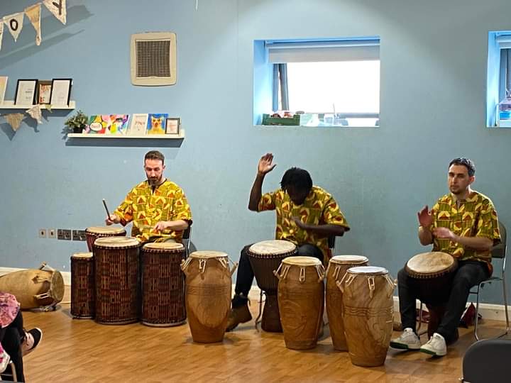 YMCANorthDown's tweet photo. We hosted a brilliant #CommunityFunDay this afternoon. It was a real celebration of culture & diversity with African drummers, Irish dancers, info stalls, cup cake decorating, face painting, Henna art, arts & crafts & beat the goalie! 1/2 #CommmunityEngagement https://t.co/Xczo7J9Lb4