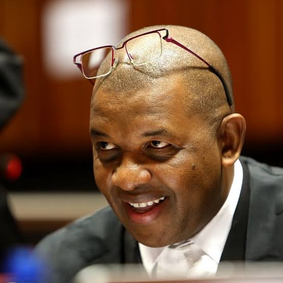 insightfactor's tweet image. 🔴Legal Practice Clears adv Dali Mpofu🔴

JUST IN- The Legal Practice Council has cleared Adv Dali Mpofu SC from allegations of alleged misconduct. The people's Advocate was accused of misconduct during the State Capture Commission hearing chaired by Chief Justice Raymond Zondo