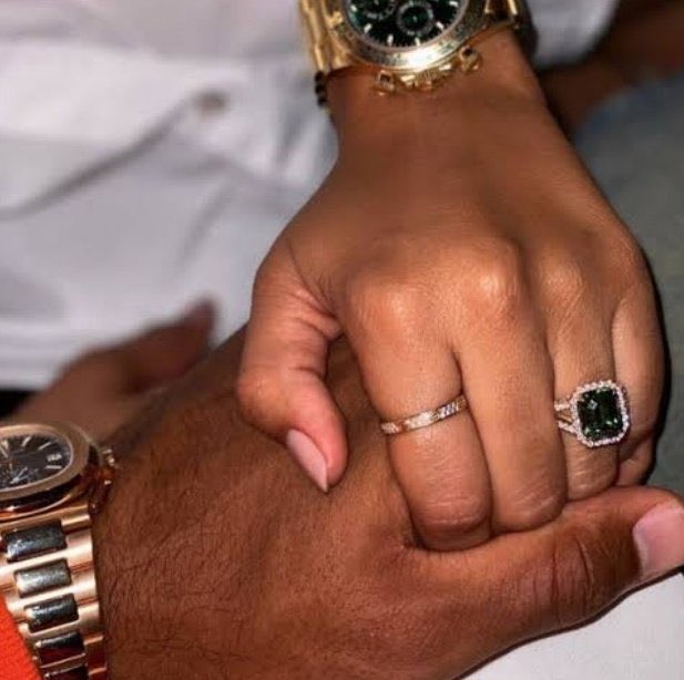 rficcofilms's tweet photo. they both have such beautiful rings, what my girls deserve ! https://t.co/XxjS0QSD8I