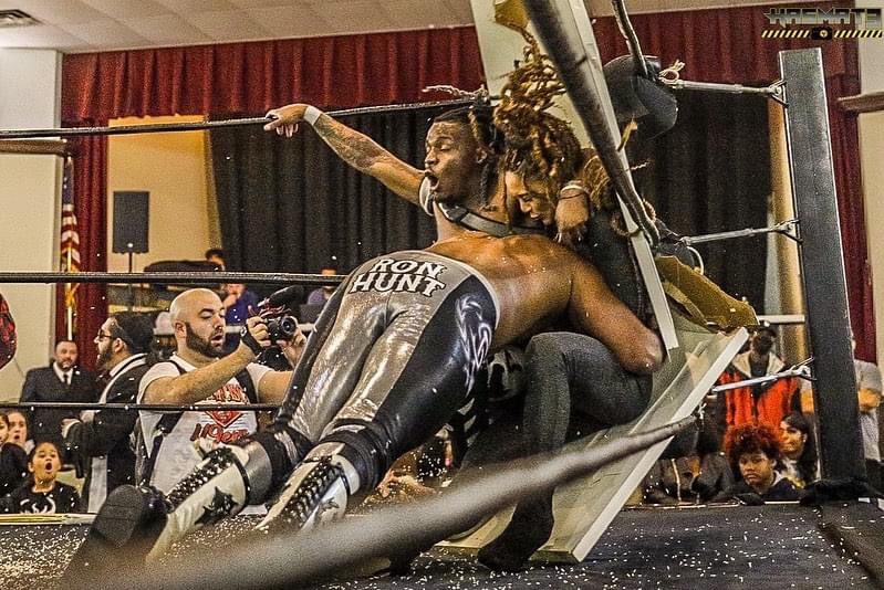 TheRevRonHunt's tweet photo. @jboujii @lola_bluu @MisterDaedalus @shane216taylor @WeLuvWrestling1 @shaylasarchive @BLKWrestleFest @PrettyBoySm00th @jboujii you still owe your girl a dinner, hug, shopping spree and payments on her medical bills after #TakeoverVsSTP

Sit down…. https://t.co/bUtn49eXNk