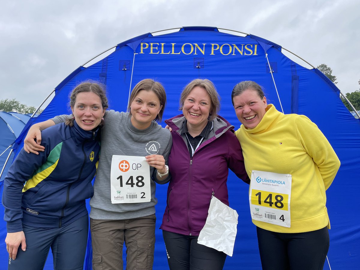 Ponnen naiset Lukkari-Jukolan Venlojen viestissä hyvällä suorituksella sijalle 320. Joukkueessa Linda Ekonoja, Emmy Hämäläinen, Kaisu Varis ja Krista Leppänen. online.jukola.com/tulokset-new/f…