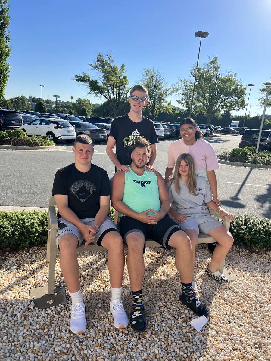 Coach_JaySmith's tweet photo. @PeabodyTC is 19 strong @NationalsAdidas in #NC We have 5 #Throwers including @AlessandraForg5 @PGardikas72 #AaliyahC #MattR and #AlexJ representing @CityofPeabodyMA https://t.co/rdOZSxI9Av