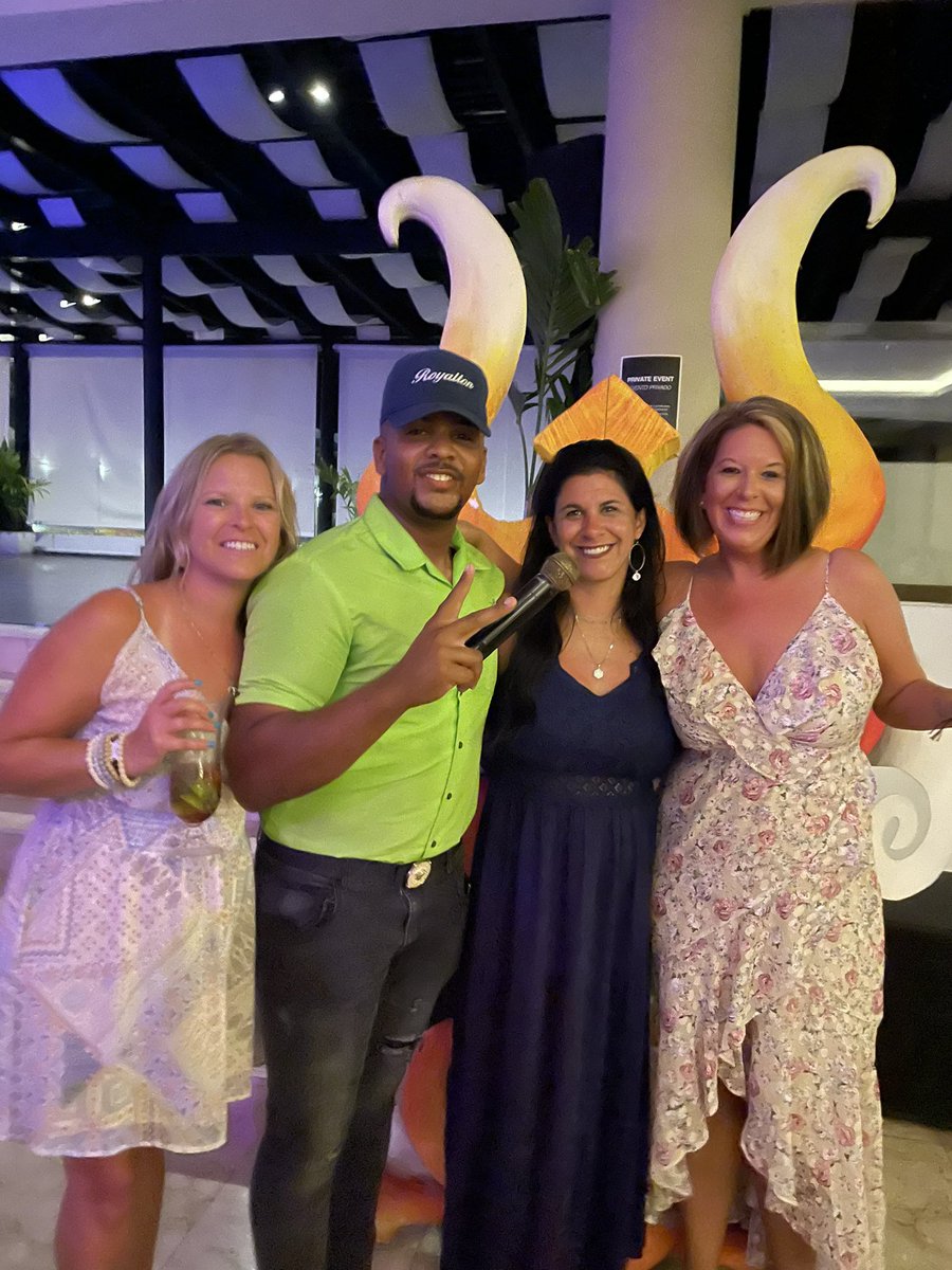 Found ourselves an Albert twin while in the Dominican <a href="/PujolsFive/">Albert Pujols</a> <a href="/Cardinals/">St. Louis Cardinals</a>