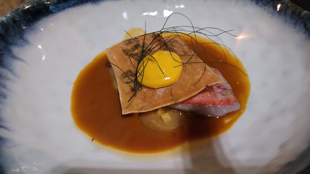thehooose's tweet photo. We had an amazing night @yummy_brummie's  restaurant with @ChefTomKerridge doing the starter, @michelrouxjr the main and Glynn doing the desert..  nothing short of amazing! Every course was culinary perfection and I would say that Michell's steak was probably the best I've had! https://t.co/X7YzterCYz