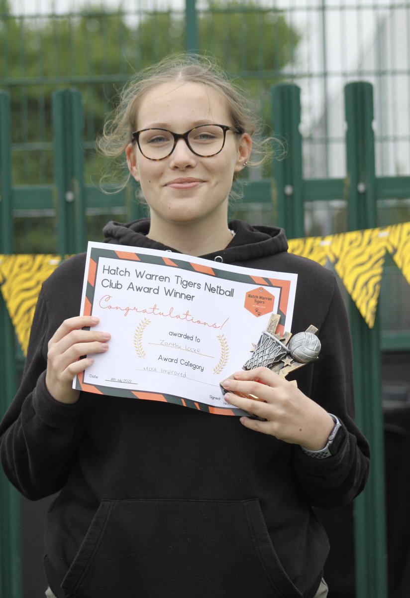 BHCSPE's tweet photo. A HUGE congratulations to these BHCS superstars at the @HWT_Netball End of season awards. Evelyn U11 Most improved; Zanthi Sabers Most improved; Becca Young Leader of the Year; Abi Volenteer of the year; Holly Panthers Most Improved 🐅🎉 https://t.co/LOvv3OYp1Z