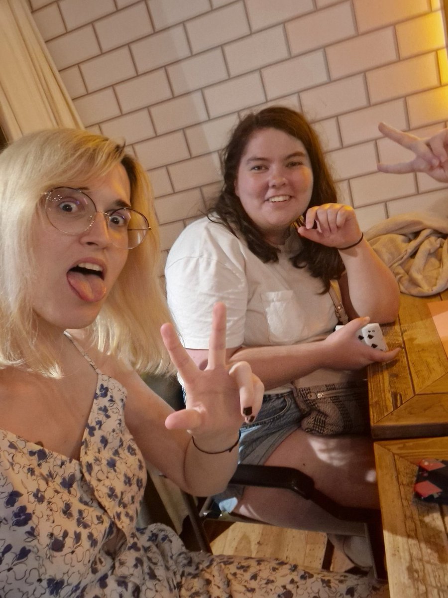 NextSlideYT's tweet photo. We forgot to post this week's episode but Nat and Jen are at the pub and want you to watch it now.

Thanks xoxoxox

https://t.co/qayiZhVRAe https://t.co/ArMBJNtq91
