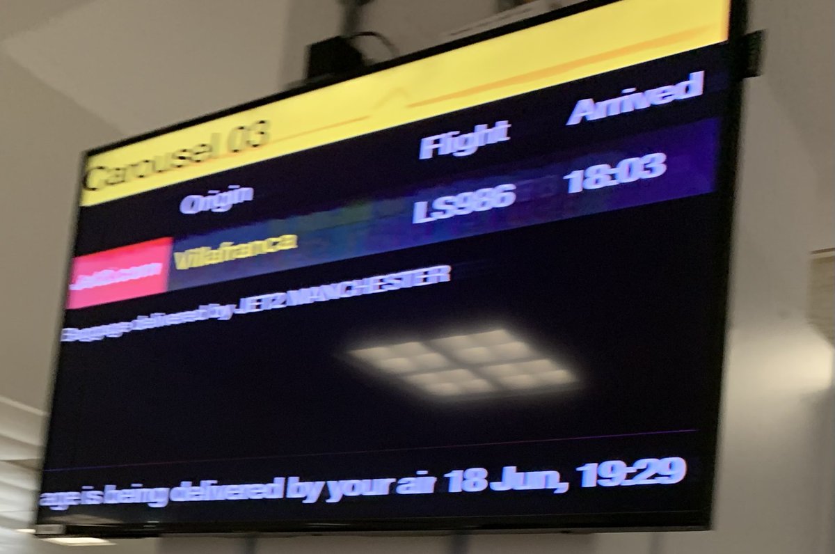 jonnygoold's tweet photo. ⁦⁦@jet2tweets⁩ where is our luggage🤨 https://t.co/45IviOt1yJ
