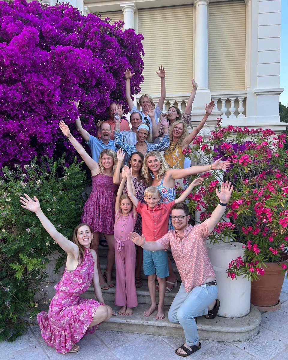 Villalabri's tweet photo. Great guest @Villalabri #cannes this week… #thankyou #funinthesun https://t.co/eGQ8RfiXmH