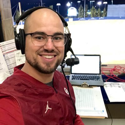 jiminarlington's tweet photo. @t_maples caught up with Bret Squires yesterday. “ what’s your initial thoughts about this place?” “ this is better than Disneyland!” “ITS WAY better than Disneyland.”-@TRowOU 🎤 😊 @tjperry1400 #Disneycruise #fishextenders @KREFsports https://t.co/DKmVX1N2lB
