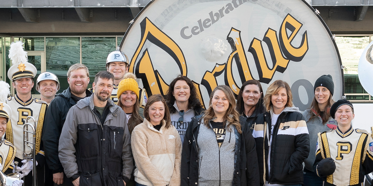 Iconic red bricks ✔️ 
Anthem synonymous w/ #Indy500 ✔️ 
Hitting the track with the one &amp; only <a href="/PurdueBands/">Purdue Bands & Orchestras</a> ✔️ 

Go BTS w/ <a href="/madmadmad/">Madhouse</a> &amp; Purdue MarCom to see how we captured a century-old tradition. (And yes, of course we kissed the bricks!) 🏁🖤💛 

purdue.university/38VzPbg