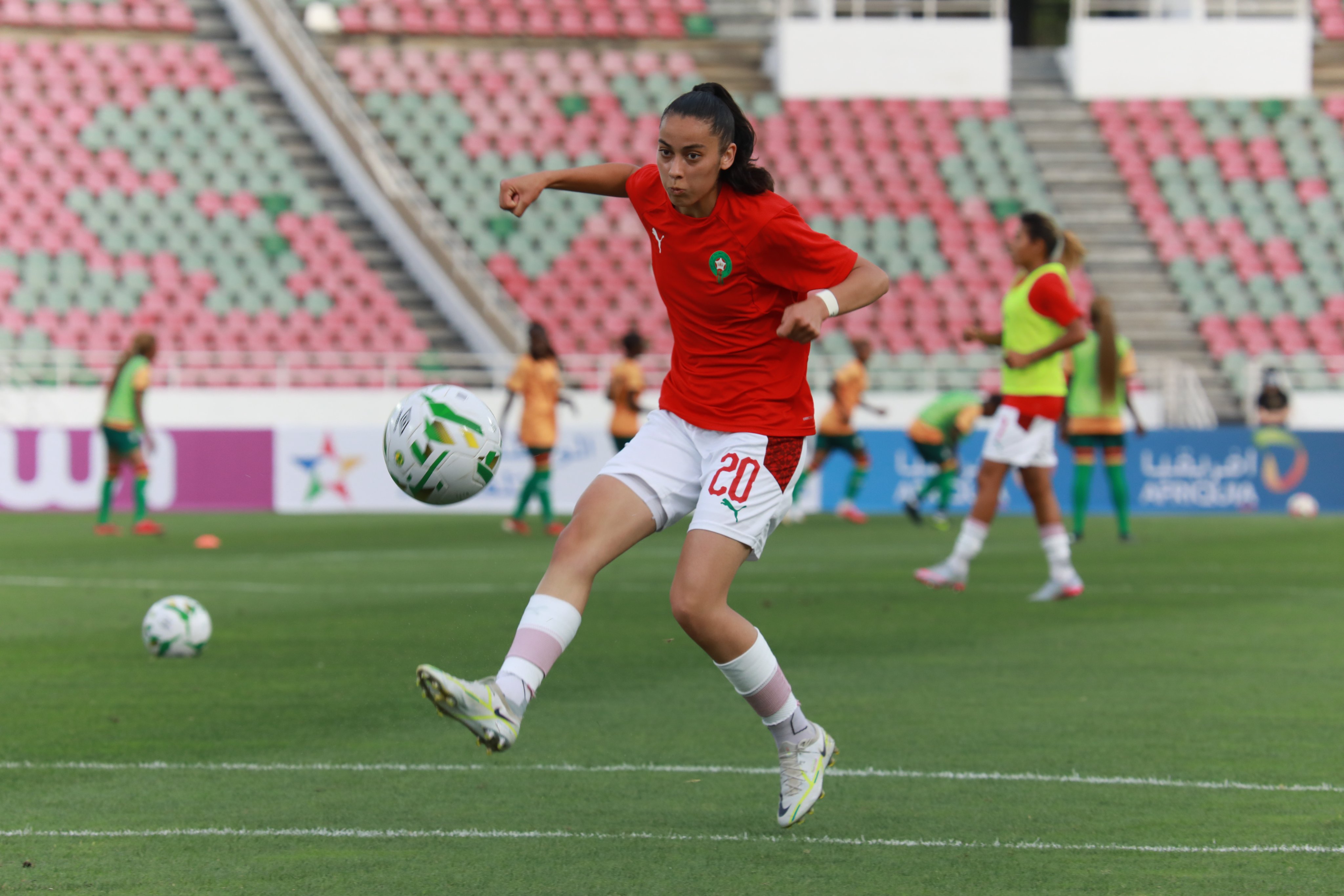 FVjpGJGXsAkKJ5O?format=jpg&name=4096x409