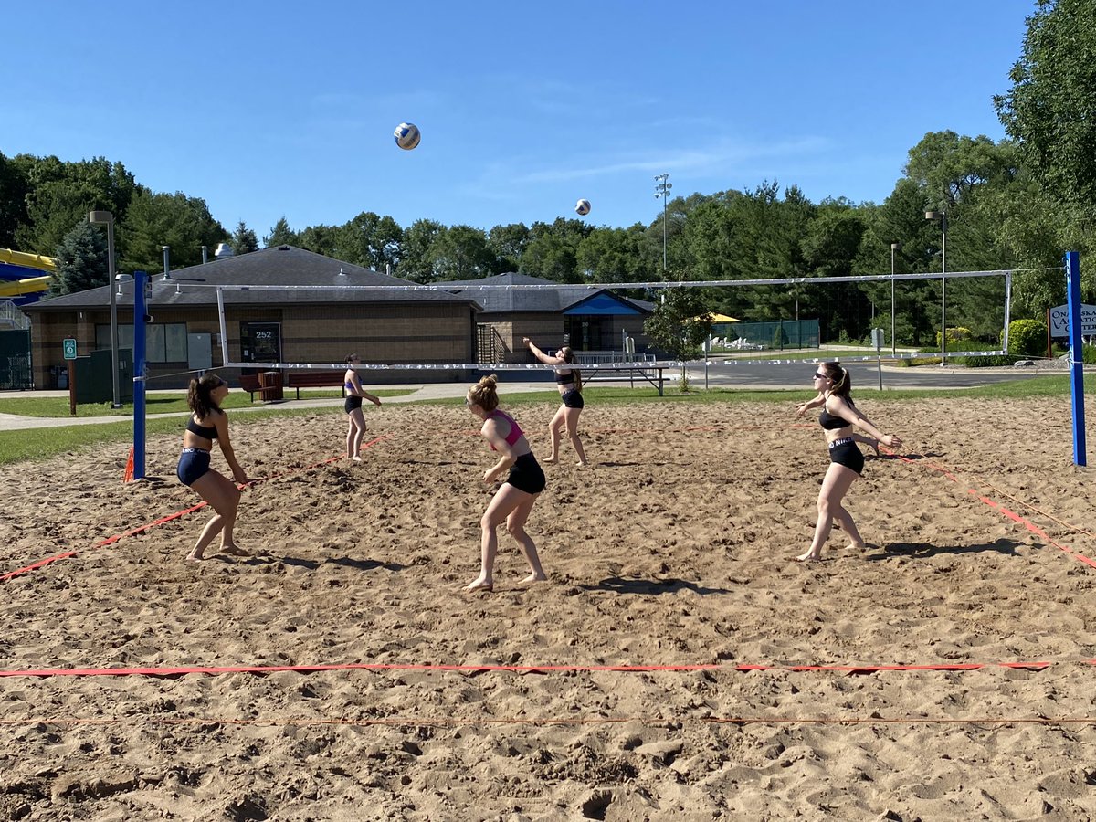 Onalaska Hilltoppers Volleyball tweet media