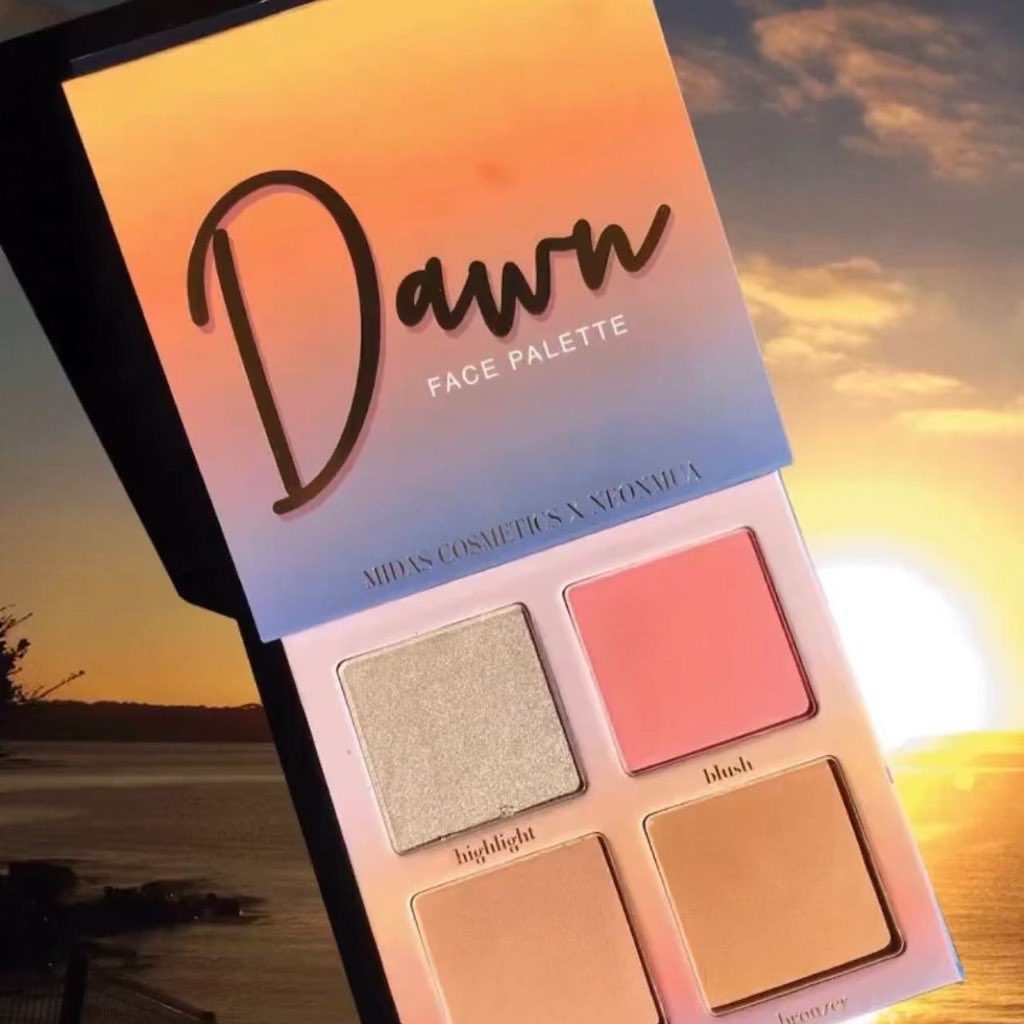 MydasCosmetics's tweet photo. The perfect palette DOES exist 🥰 

@neonmua Midnight &amp; Dawn Palettes are still available! Starting at $12.99! 😏 https://t.co/bgbBxaMzdP