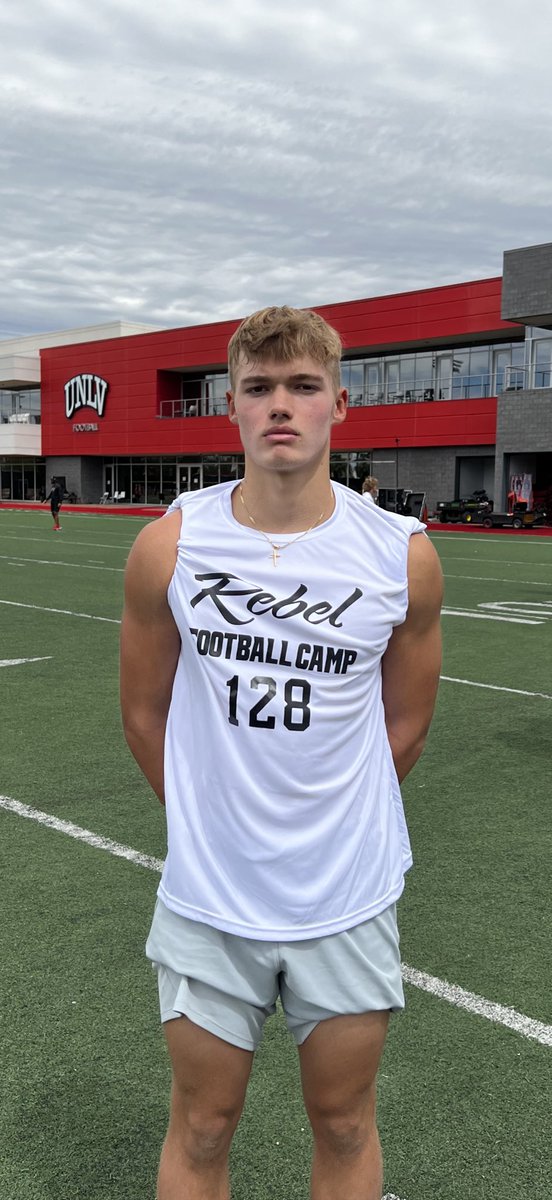 Colinwalling11's tweet photo. Competed at the UNLV Football 2022 Rebel Camp! @unlvfootball @coacharroyo @UNLVathletics @unlv #DBU #CORNERBACK https://t.co/Bh3dJeruX4