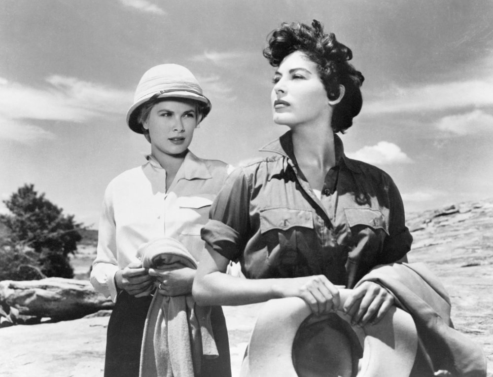 AvaMuseum's tweet image. Grace Kelly staring at Ava Gardner is the biggest mood, honestly.
