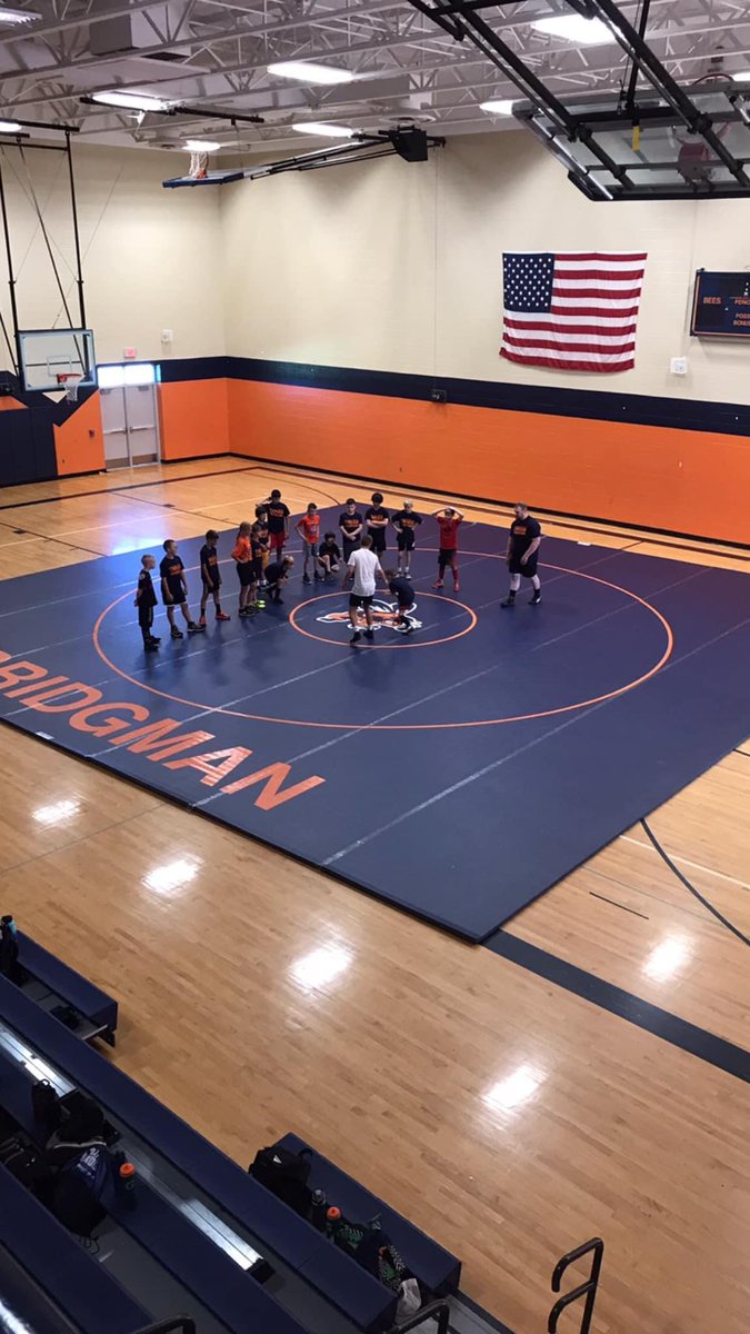 rileybettich's tweet photo. Had a great time coaching Swarm Wrestling Camp today, at Bridgman Middle School. Great group of kids who took advantage of this opportunity. Thanks Zaq Weaver for putting it all together! Wrestling in Southwest Michigan continues to grow💪🏻 https://t.co/JUYnm7IFwb