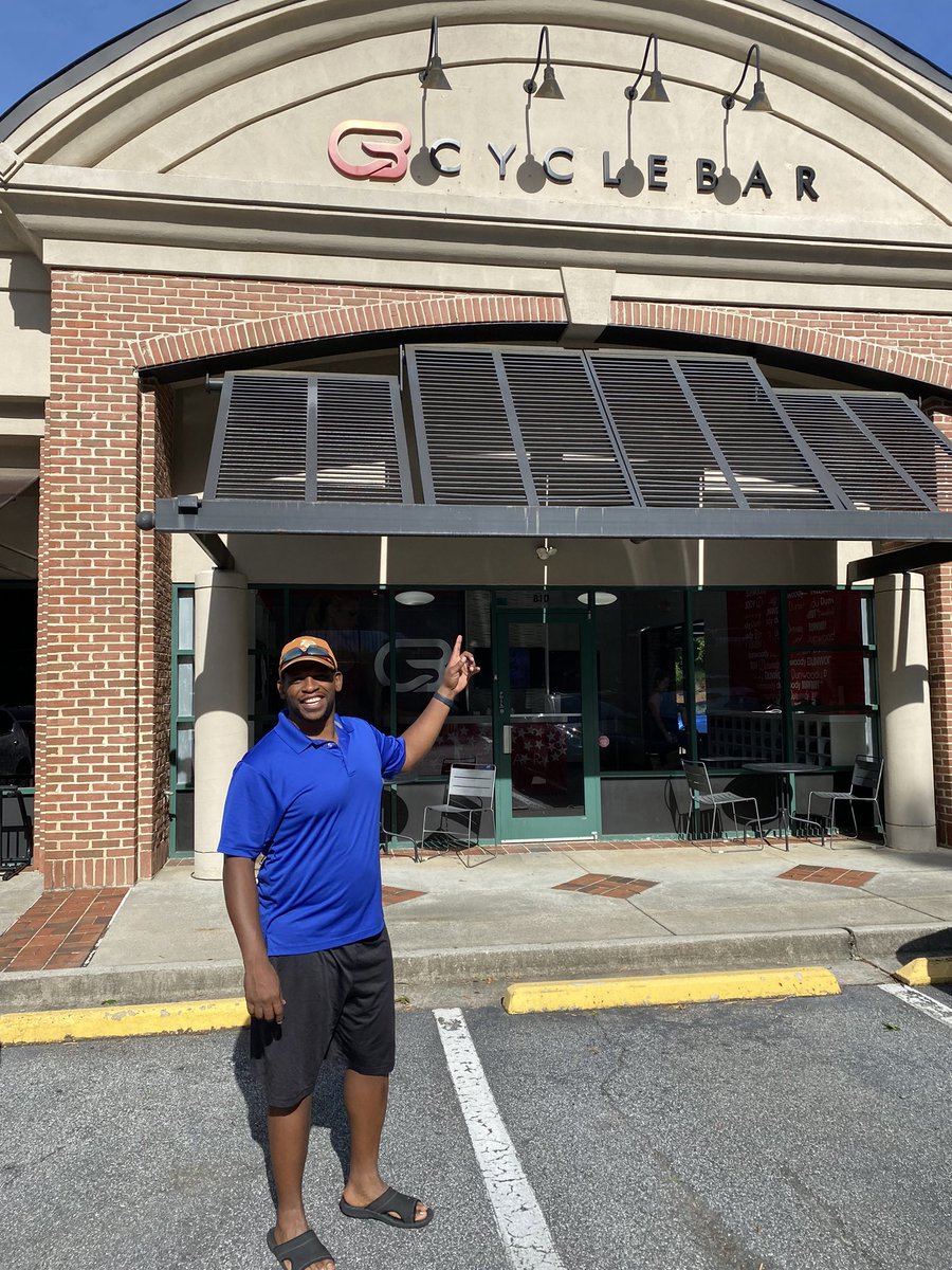 omari_patterson's tweet photo. Thank you @CB_Dunwoody for the fun workout this AM! https://t.co/QQlTSdnjCC