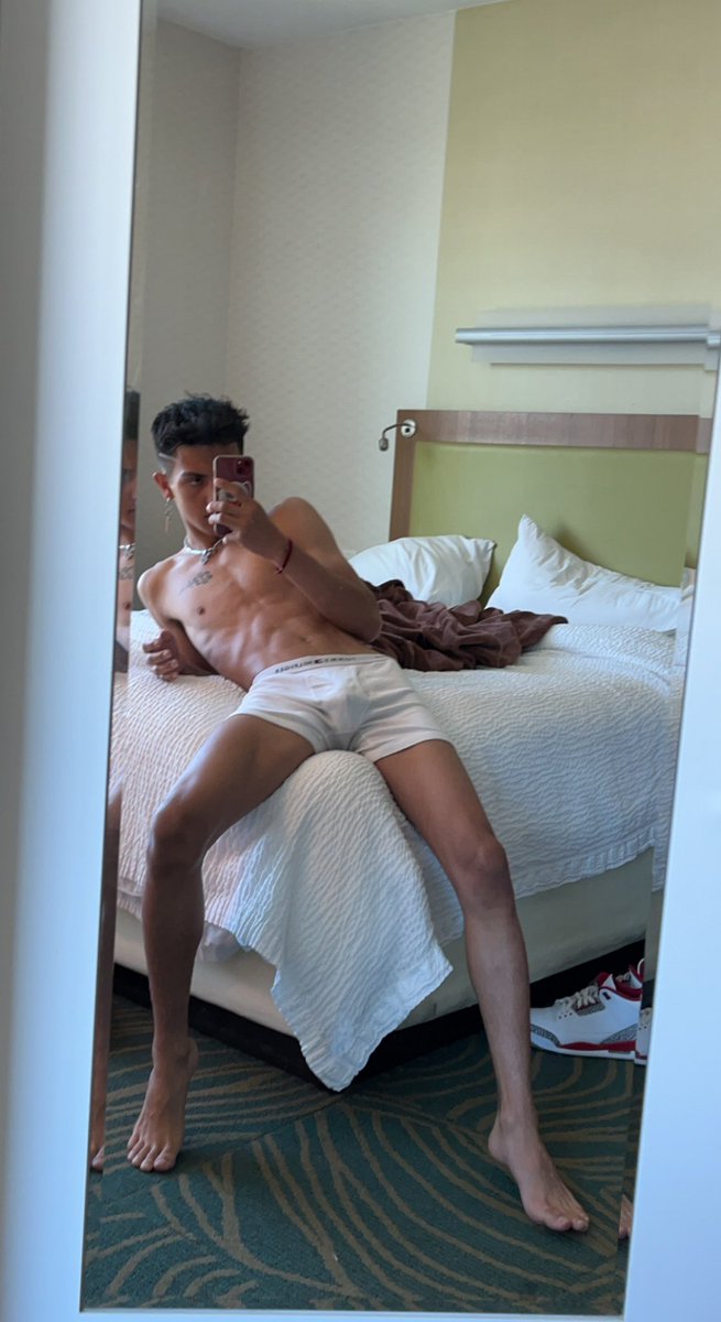 xstarboy ✨ tweet media