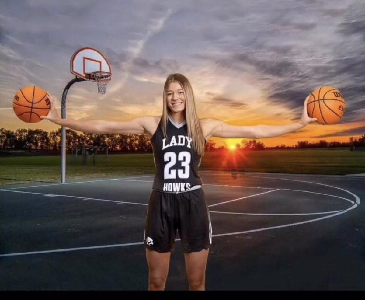 nbhs_s's tweet photo. Congratulations to #23 Karlyn Pickens 1st Team ALL-WNC!! We are so proud of you 💪🏼👏🏼🙌🏻🏀 #BHP Can’t wait to see the great things you do at UT 🥎!!! https://t.co/YgovoAAJqv