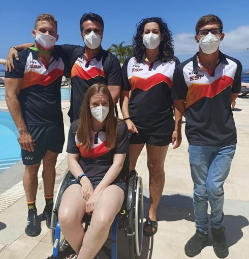 _FEDPC_'s tweet photo. 📢 Marta Fernández (@martti22) una de las protagonistas en el Mundial de natación con cuatro medallas 🥇🥇🥈🥉 El equipo español 🇪🇸 ha conseguido 29 preseas en Madeira 🇵🇹
Más información 📰 en el enlace 👇
https://t.co/p7ZNOTnRpd https://t.co/qjWiGUaqU3