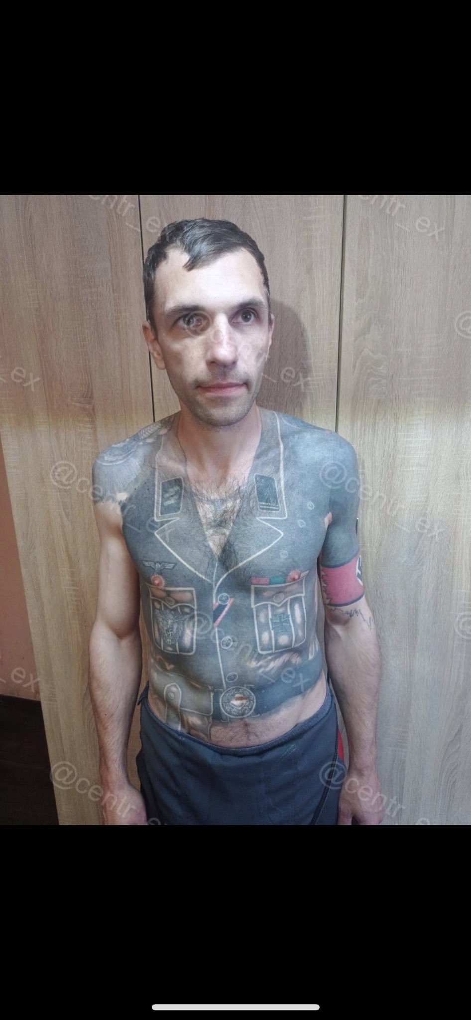 фото азовцев с азовстали пленных татуировками
