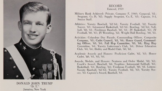 factandrumor's tweet photo. @MaryLTrump 8/ More on having to serve with Trump and Trump family members... I'm kidding. No one ever has or ever will probably... https://t.co/yBA3vfkTy3
