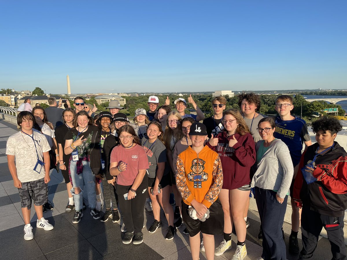 DC Day 3! The White House, Holocaust Memorial Museum, Ford’s Theatre, Pentagon Memorial, Kennedy Center, and more. Somehow, they are never tired😅 #HawksInDC <a href="/HorningMiddle/">Horning Hawks</a>