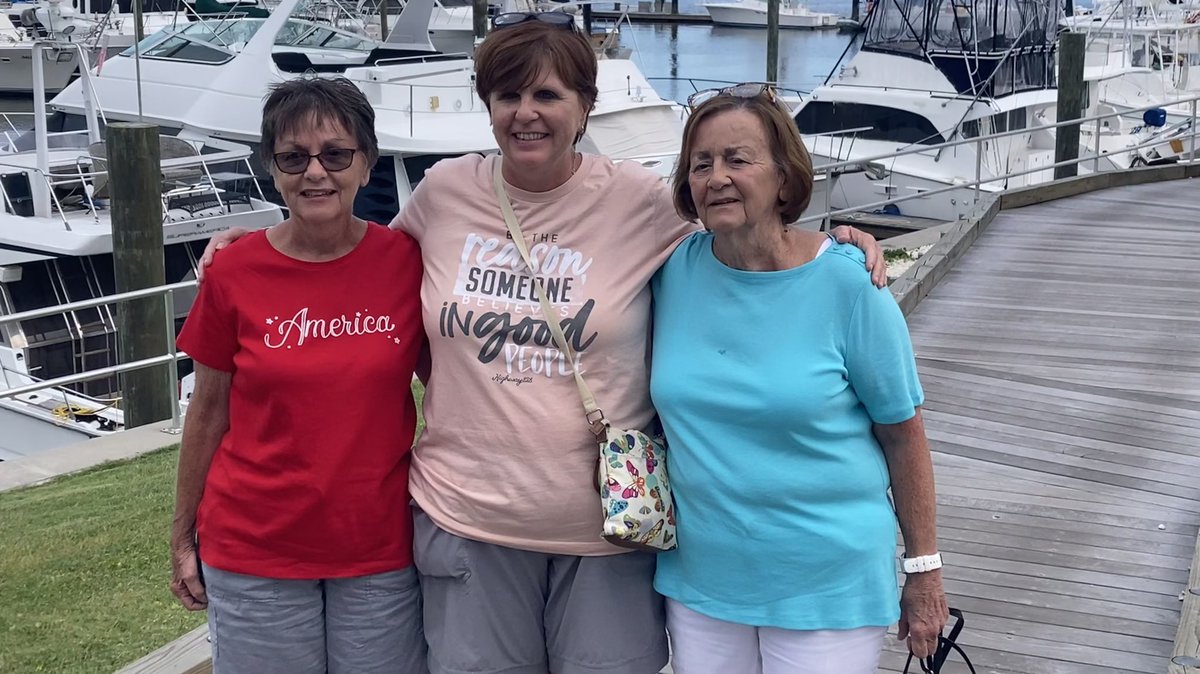pmrenforth's tweet photo. Just got back from family vacation at Oak Island, NC. What a beautiful area and great family vacation spot. Sorry Peyton had to miss this one due to work. Missed having you with us. #familytime #beachvisit #sandandsurf P2 https://t.co/cWadRqgQAn