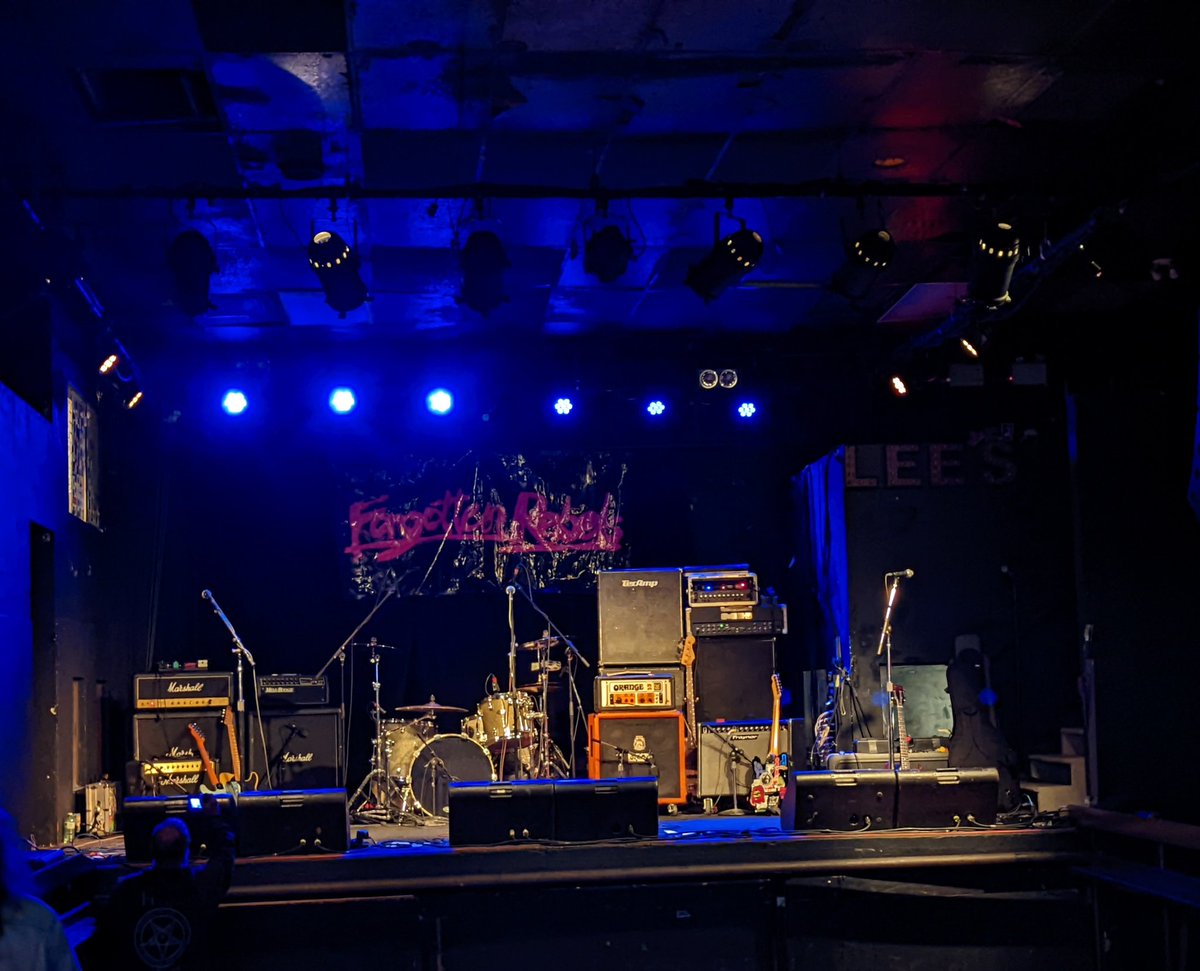 kzknowles's tweet photo. This ain't Hollywood. #ForgottenRebels @LeesPalaceTO @forgottenrebels https://t.co/z7TL162WQ6
