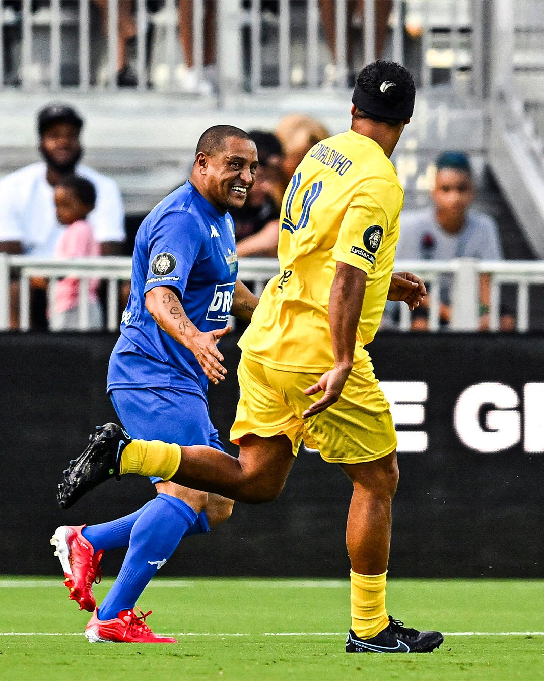 Ronaldinho Vs Ronaldo 2022