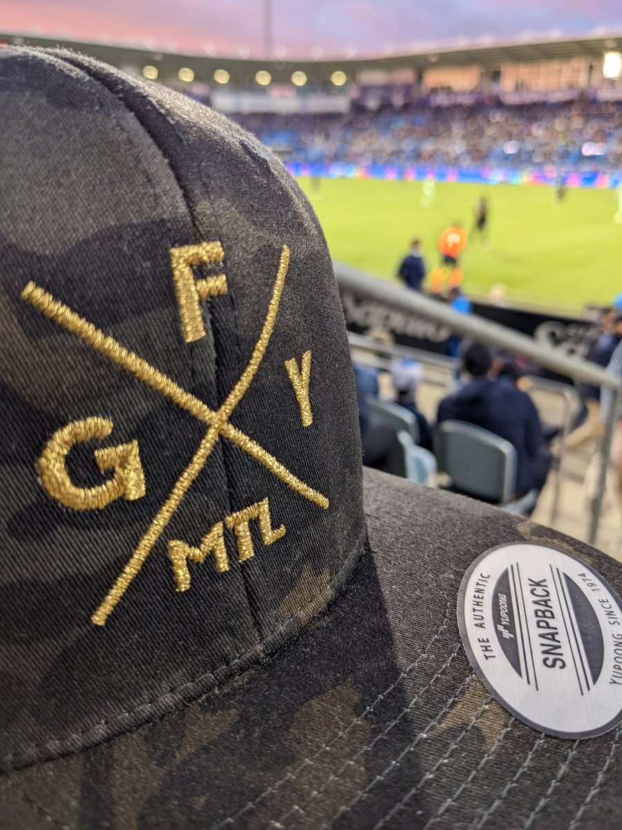 gofootyourself's tweet photo. Saturday night at Saputo Stadium
💙💙💙
#GOFOOTYOURSELF
#IMFCFAMILY
#CFMTL https://t.co/4SHrPRrZbI